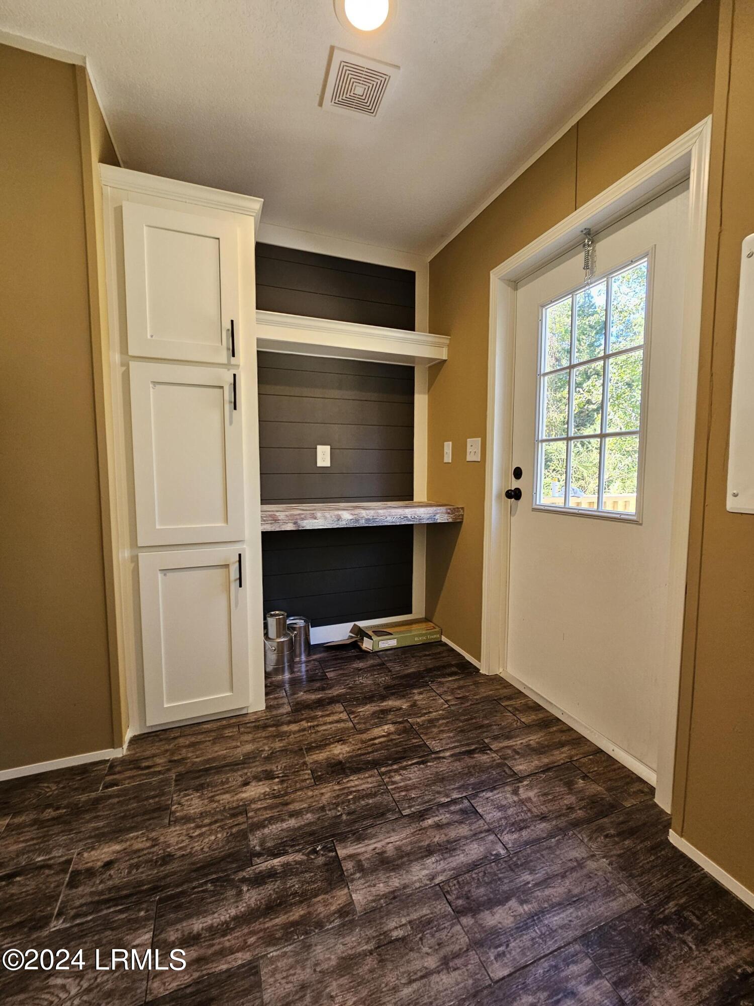8 Unity Lane Seabrook, SC 29940 - Photo 6 of 44 8 UNITY LANE IMAGES 10.11 (21)