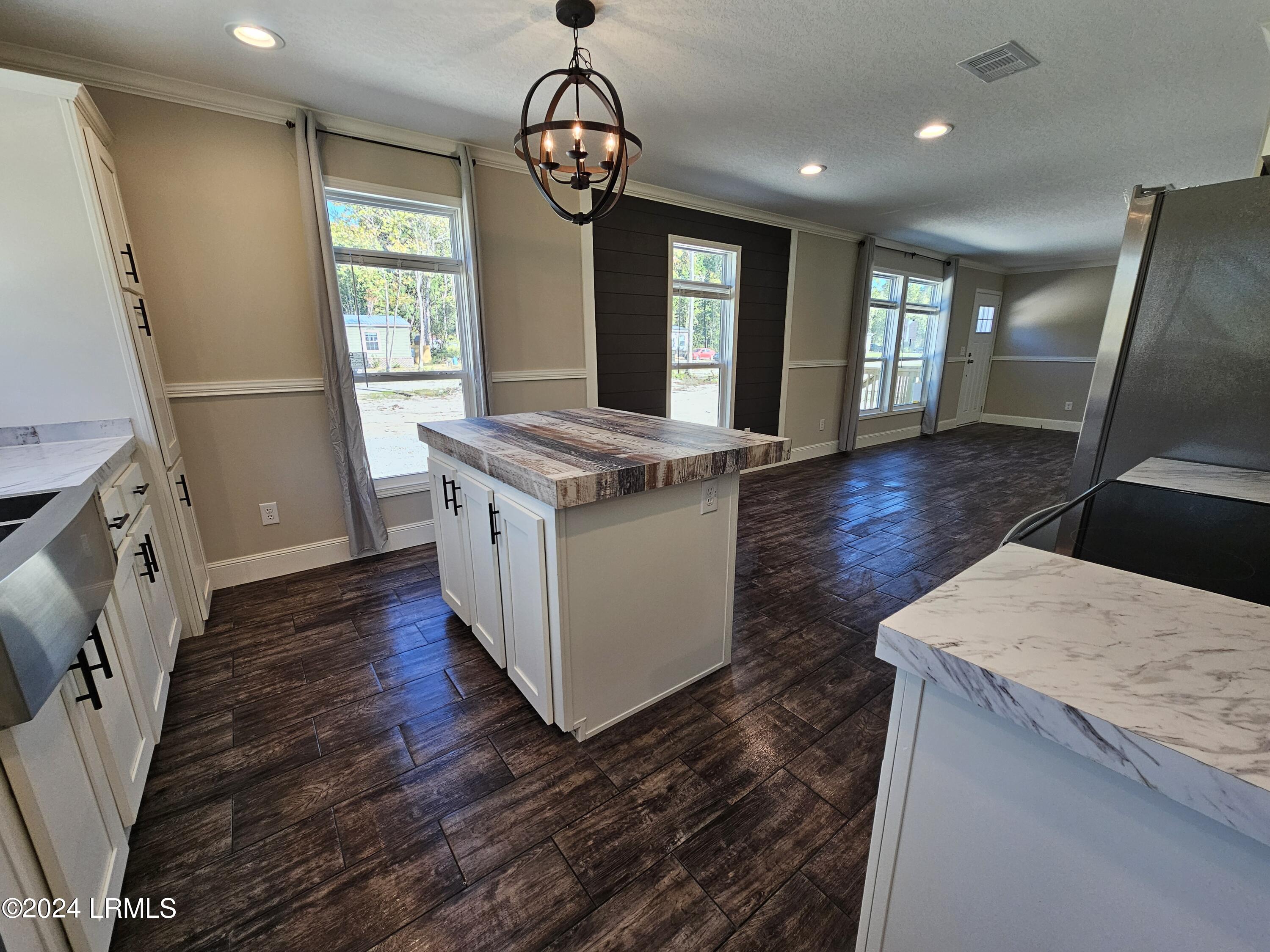 8 Unity Lane Seabrook, SC 29940 - Photo 8 of 44 8 UNITY LANE IMAGES 10.11 (168)