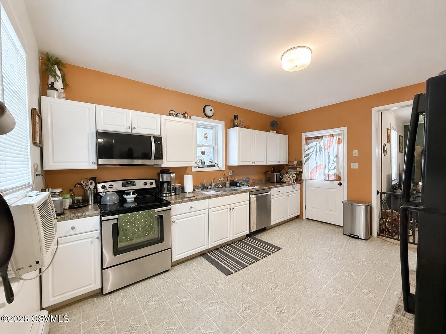 1244 West Main Street Valley View, PA 17983 - Photo 12 of 21