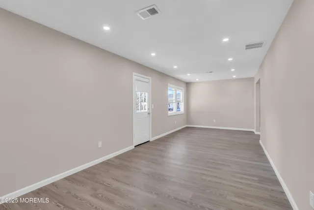 $439,999 | 89 Brakenbury Drive, Toms River, NJ 08757