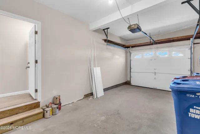 $439,999 | 89 Brakenbury Drive, Toms River, NJ 08757