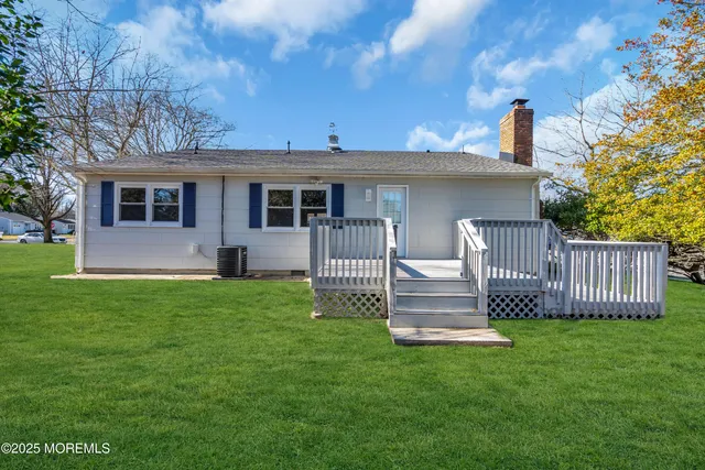 $439,999 | 89 Brakenbury Drive, Toms River, NJ 08757