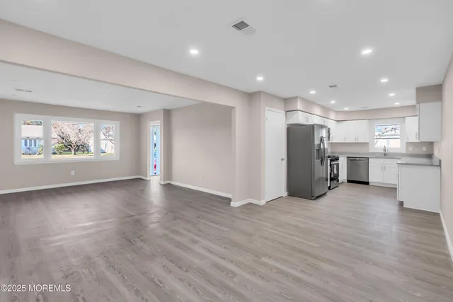 $439,999 | 89 Brakenbury Drive, Toms River, NJ 08757