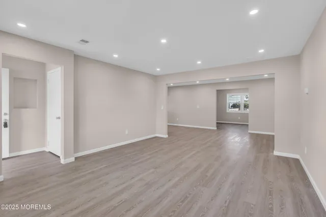 $439,999 | 89 Brakenbury Drive, Toms River, NJ 08757