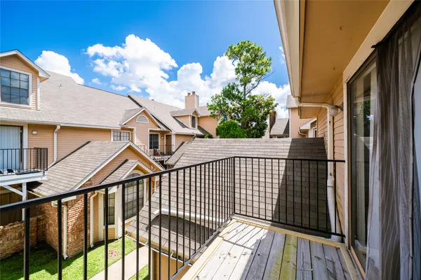 $134,800 | 2300 Old Spanish Trail, Unit 2063, Houston, TX 77054