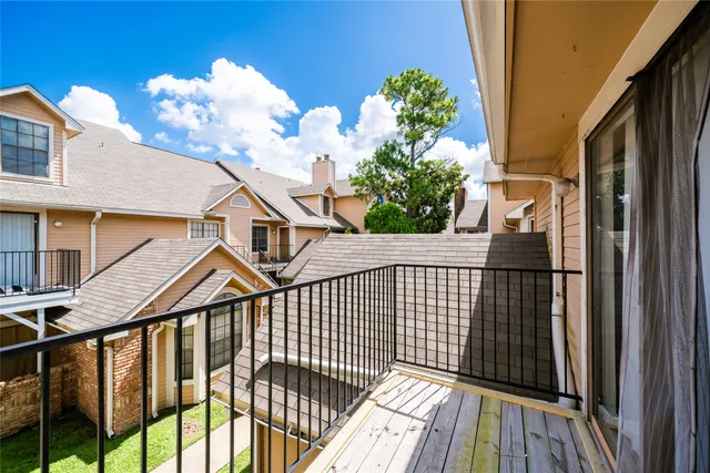 $134,800 | 2300 Old Spanish Trail, Unit 2063, Houston, TX 77054