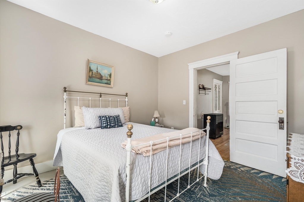 427 Hamilton Street, Unit 2 Worcester, MA 01604 - Photo 20 of 23