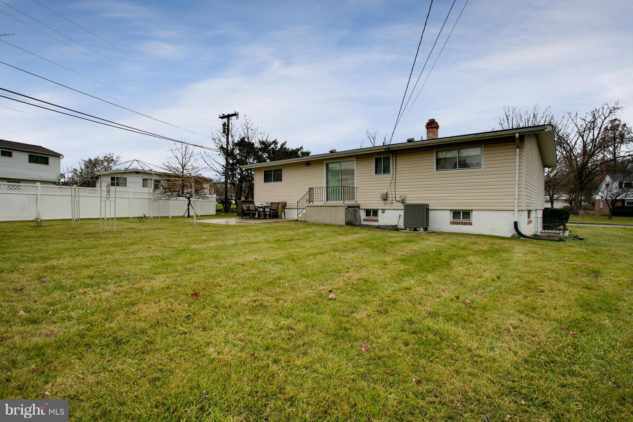 802 Hopewood Road Baltimore, MD 21208 - Photo 26 of 27 Exterior (Rear)