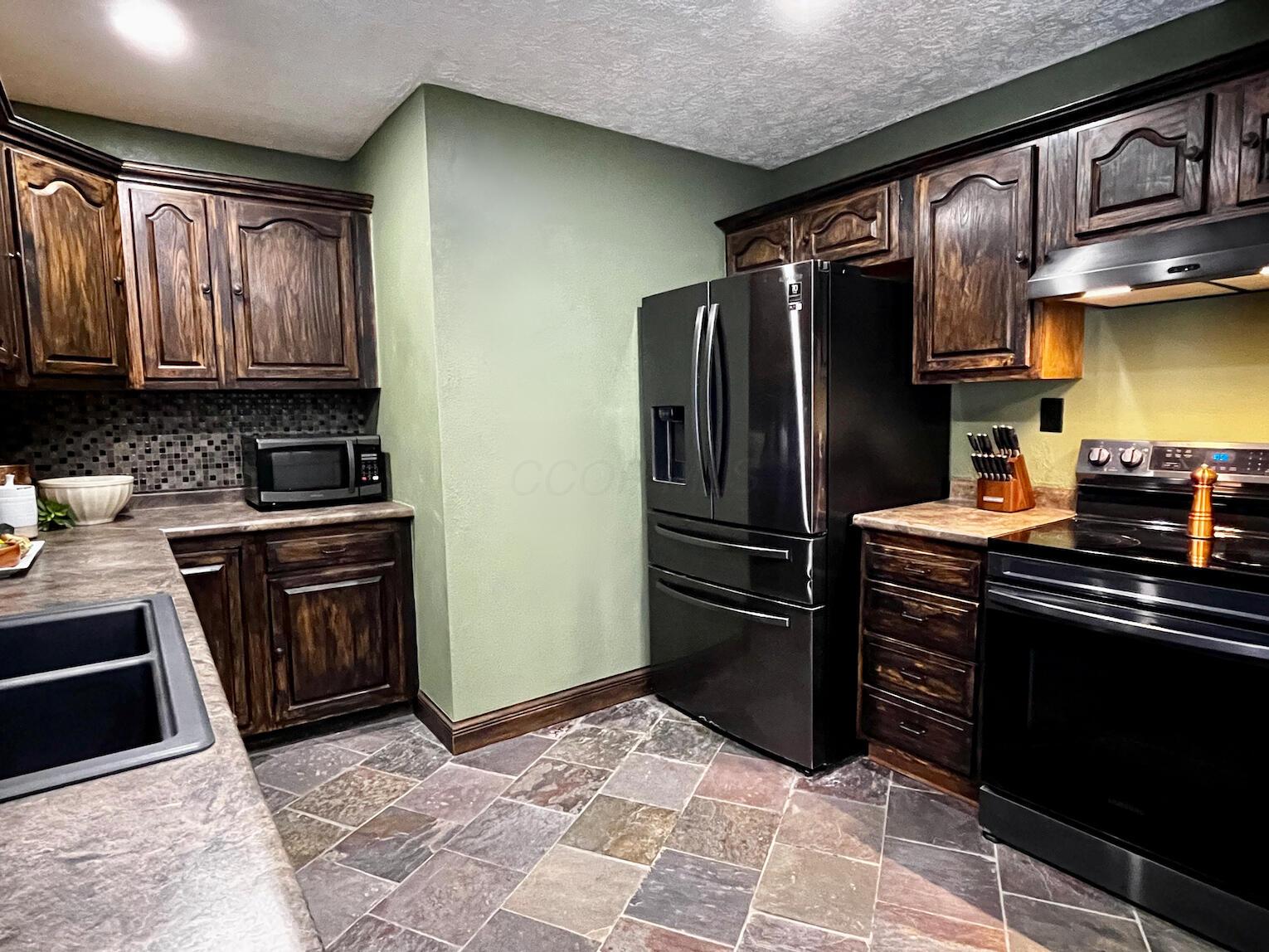 1454 Erwin Road Jackson, OH 45640 - Photo 10 of 35 IMG_3196
