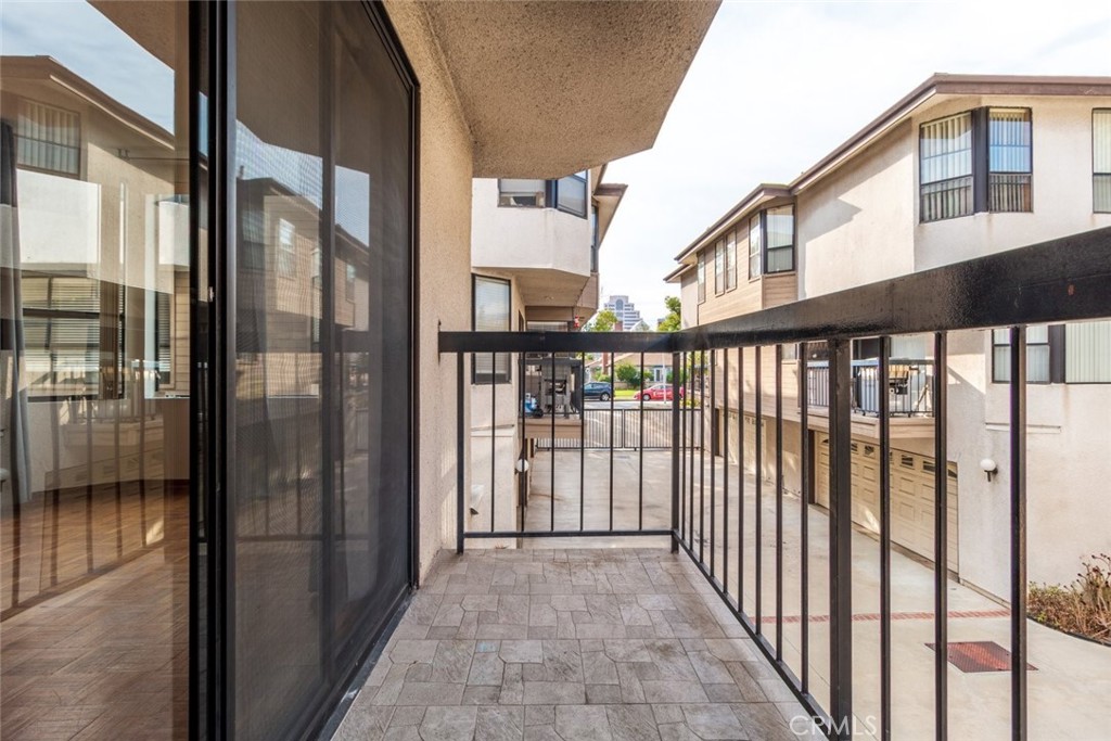 514 North Isabel Street, Unit C Glendale, CA 91206 - Photo 29 of 36 a view of a balcony with a potted plant