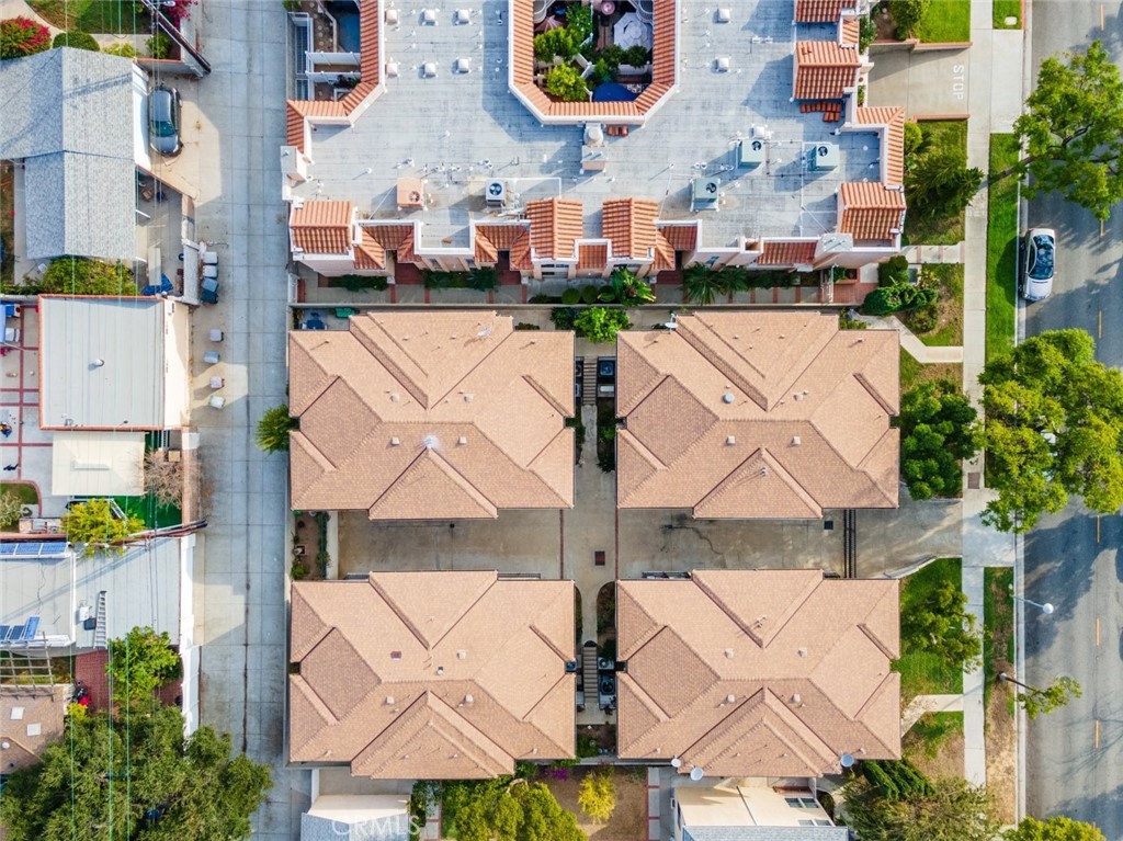 514 North Isabel Street, Unit C Glendale, CA 91206 - Photo 33 of 36 an aerial view of residential houses with outdoor space and street view