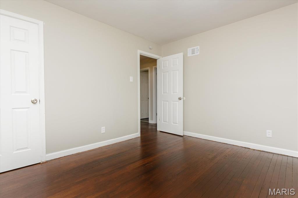 968 Buckeye Drive St. Louis, MO 63135 - Photo 24 of 36