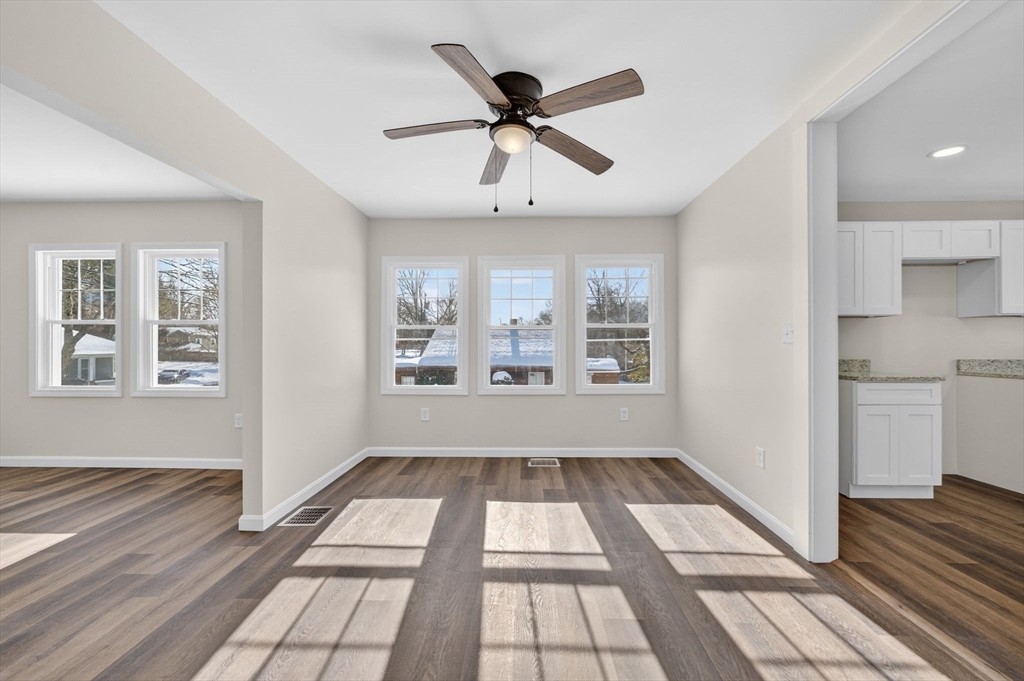 12 Oakdale Street Wareham, MA 02571 - Photo 11 of 26