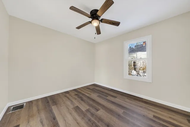 $399,900 | 12 Oakdale Street, Wareham, MA 02571