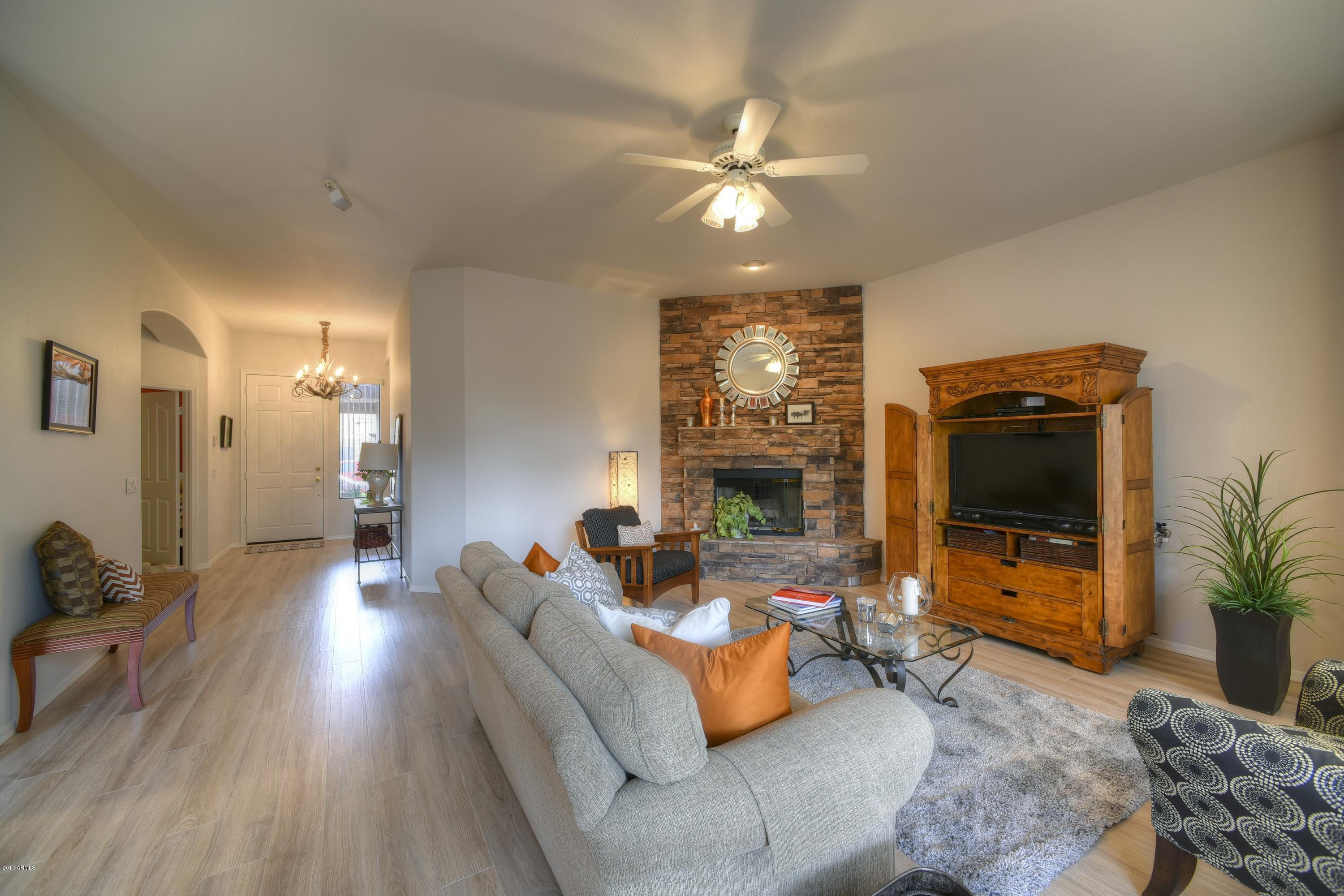4520 East Swilling Road Phoenix, AZ 85050 - Photo 5 of 16 005_Living Room