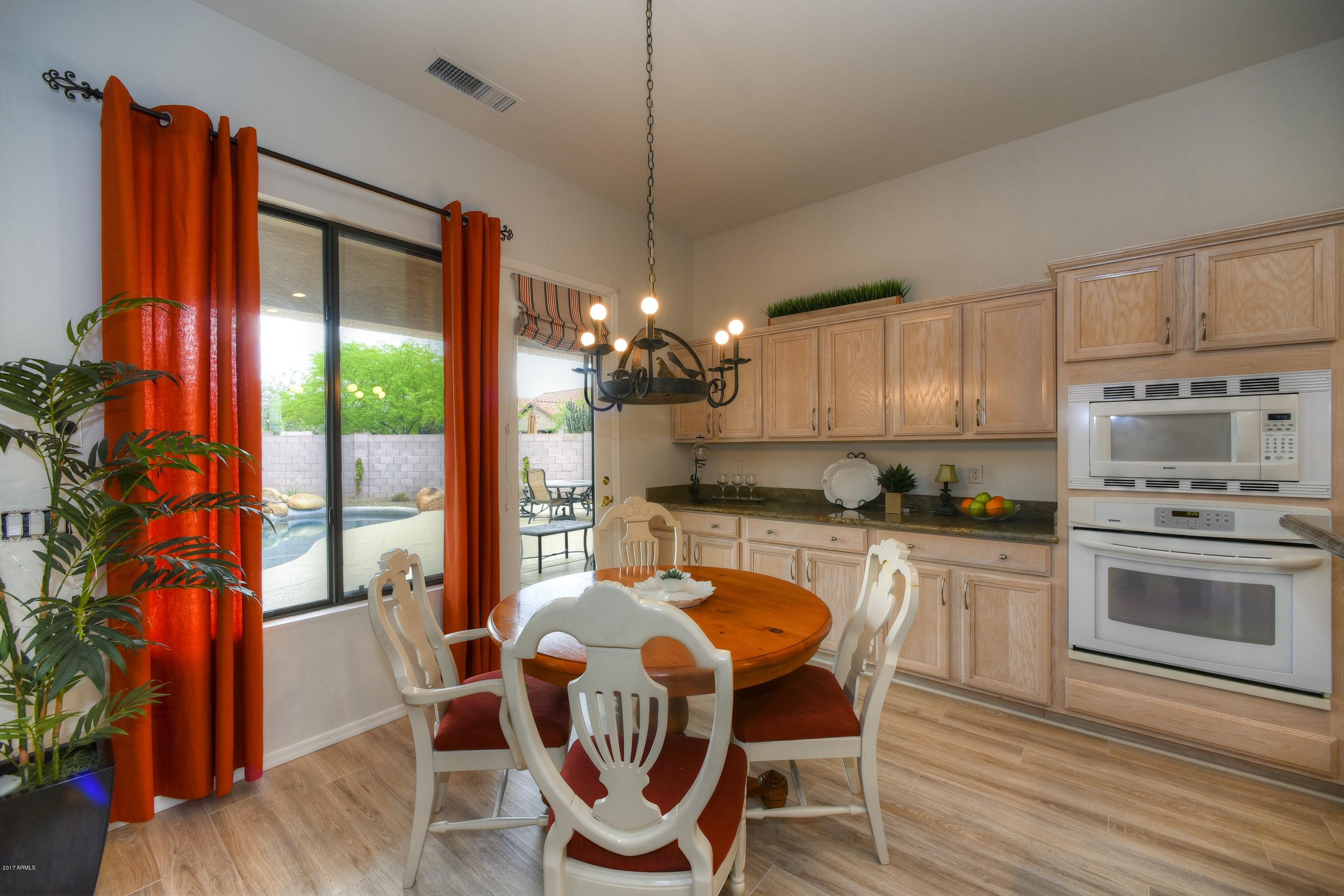 4520 East Swilling Road Phoenix, AZ 85050 - Photo 6 of 16 006_Dining