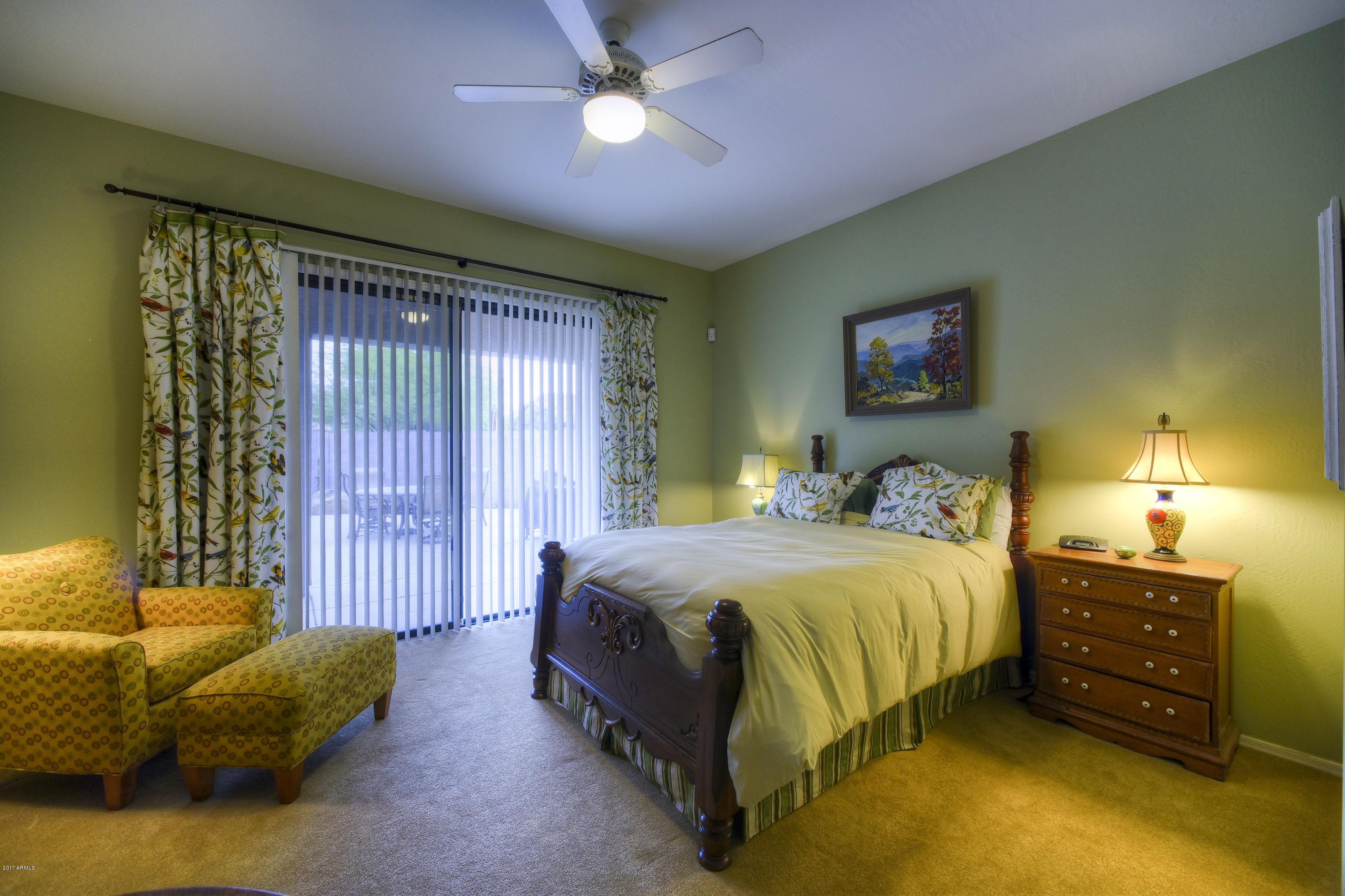 4520 East Swilling Road Phoenix, AZ 85050 - Photo 9 of 16 009_Master Bedroom