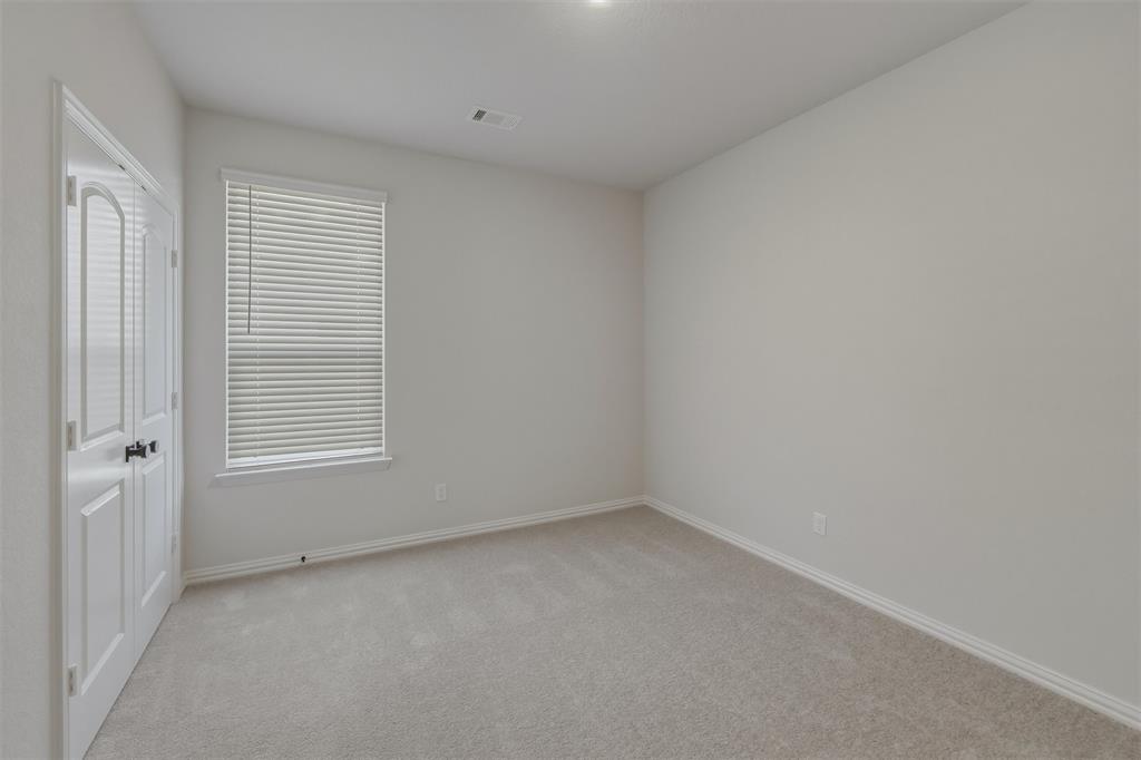 1213 Colca Drive Springtown, TX 76082 - Photo 10 of 23