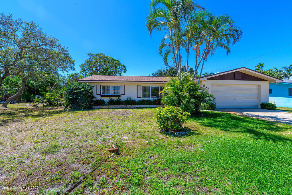 335 Richards Road Melbourne Beach, FL 32951 - Photo 5 of 51 Lovely Home