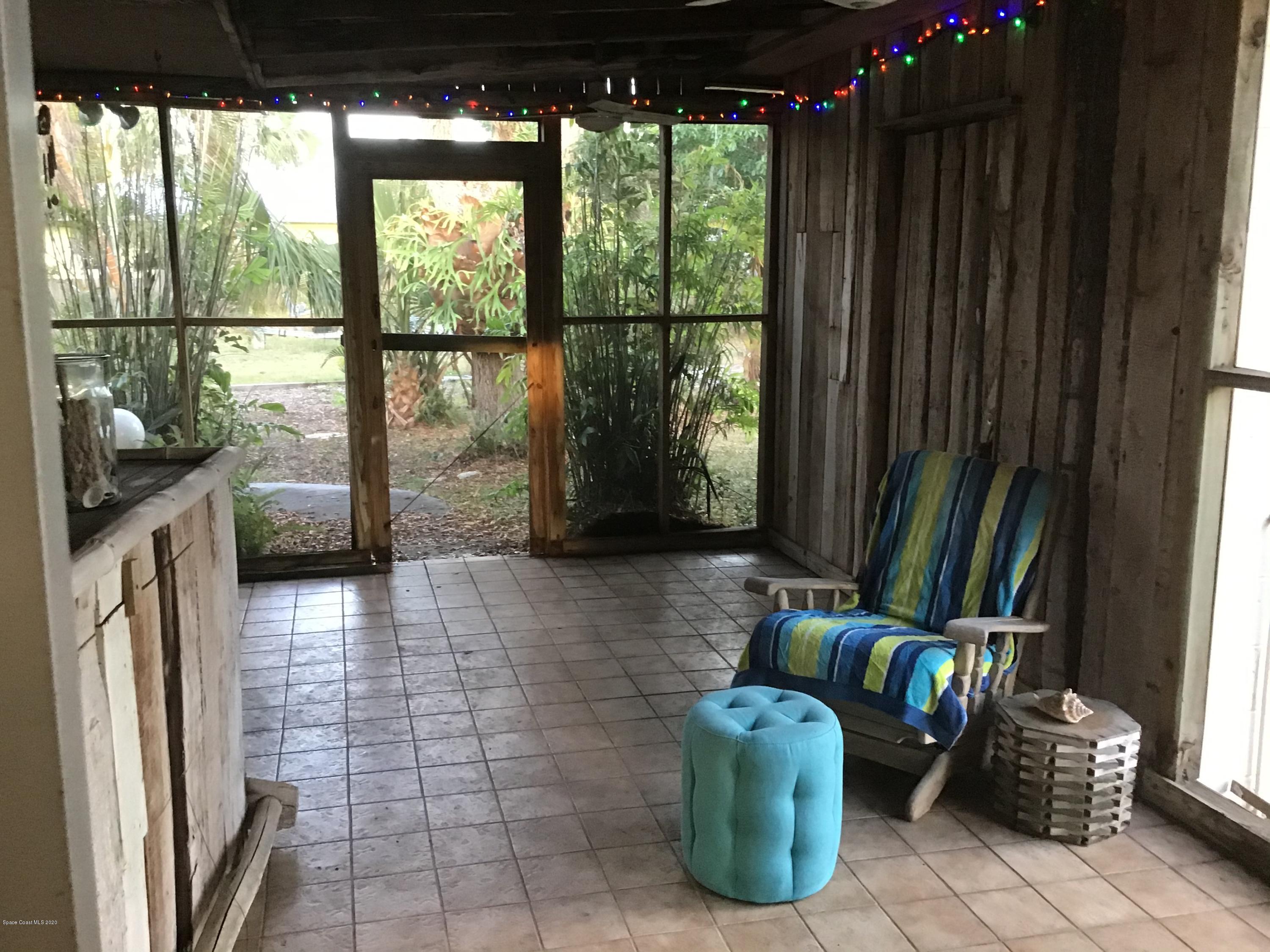 335 Richards Road Melbourne Beach, FL 32951 - Photo 43 of 51 Screened Porch Bar