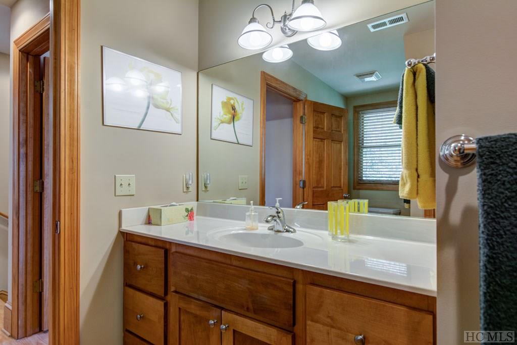 400 View Point Road Highlands, NC 28741 - Photo 32 of 51 Gallery Image 32