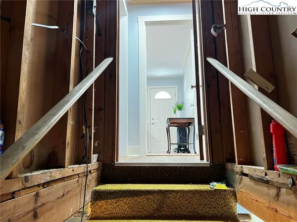 $324,500 | 290 Riverview Drive, Sparta, NC 28675