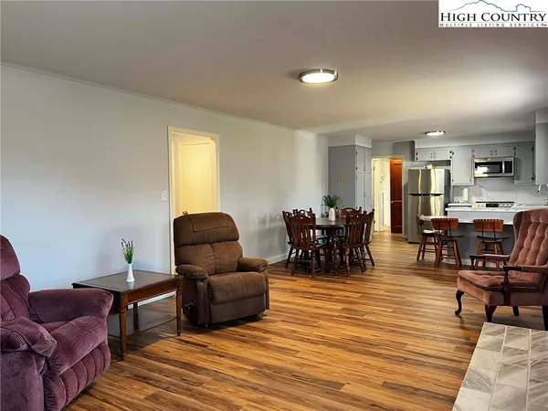 $324,500 | 290 Riverview Drive, Sparta, NC 28675