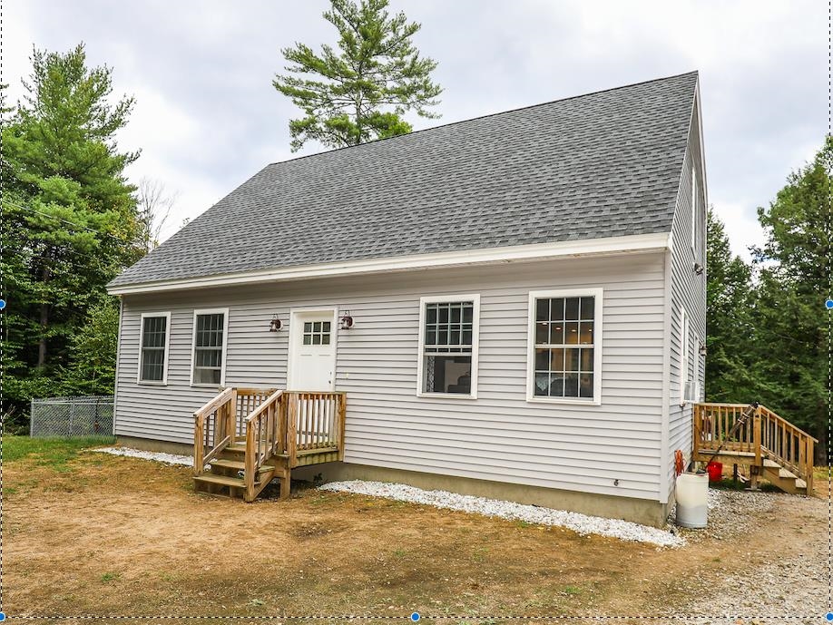 772 Flaghole Road Franklin, NH 03235 - Photo 1 of 22