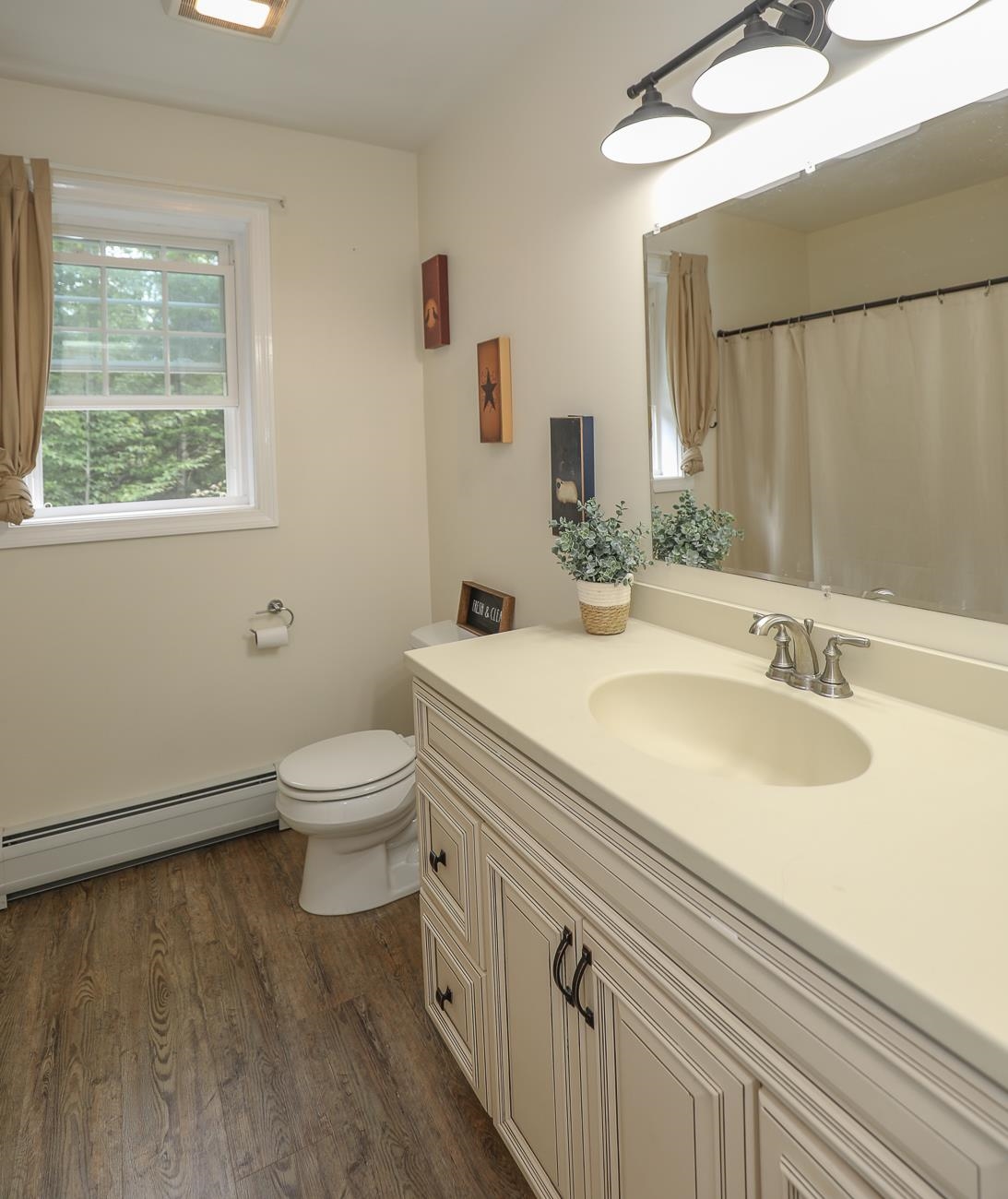 772 Flaghole Road Franklin, NH 03235 - Photo 12 of 22