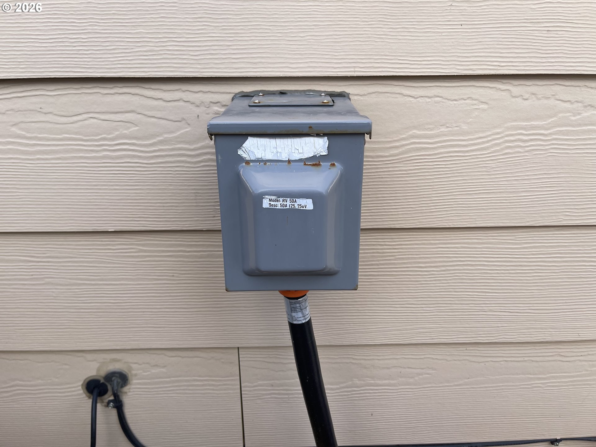408 Southwest Oak Street Willamina, OR 97396 - Photo 25 of 30 a close view of shower