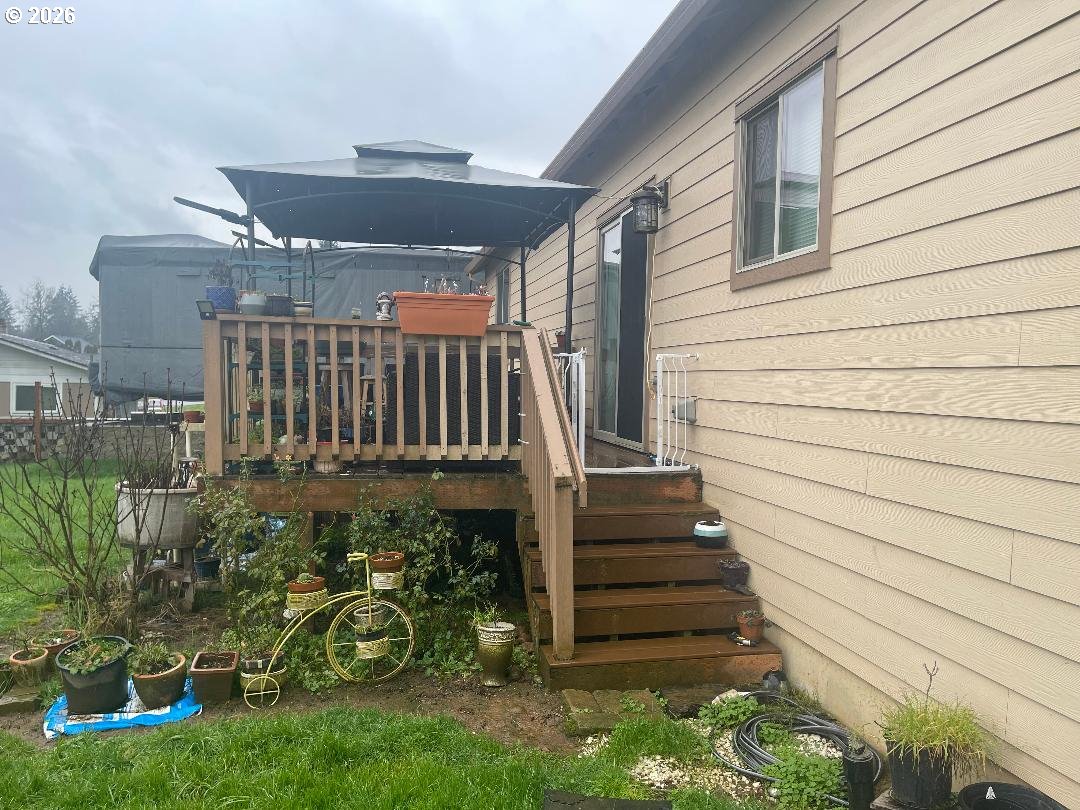 408 Southwest Oak Street Willamina, OR 97396 - Photo 4 of 6