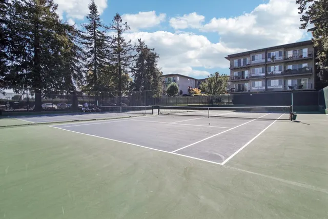 $678,888 | 815 North Humboldt Street, Unit 508, San Mateo, CA 94401