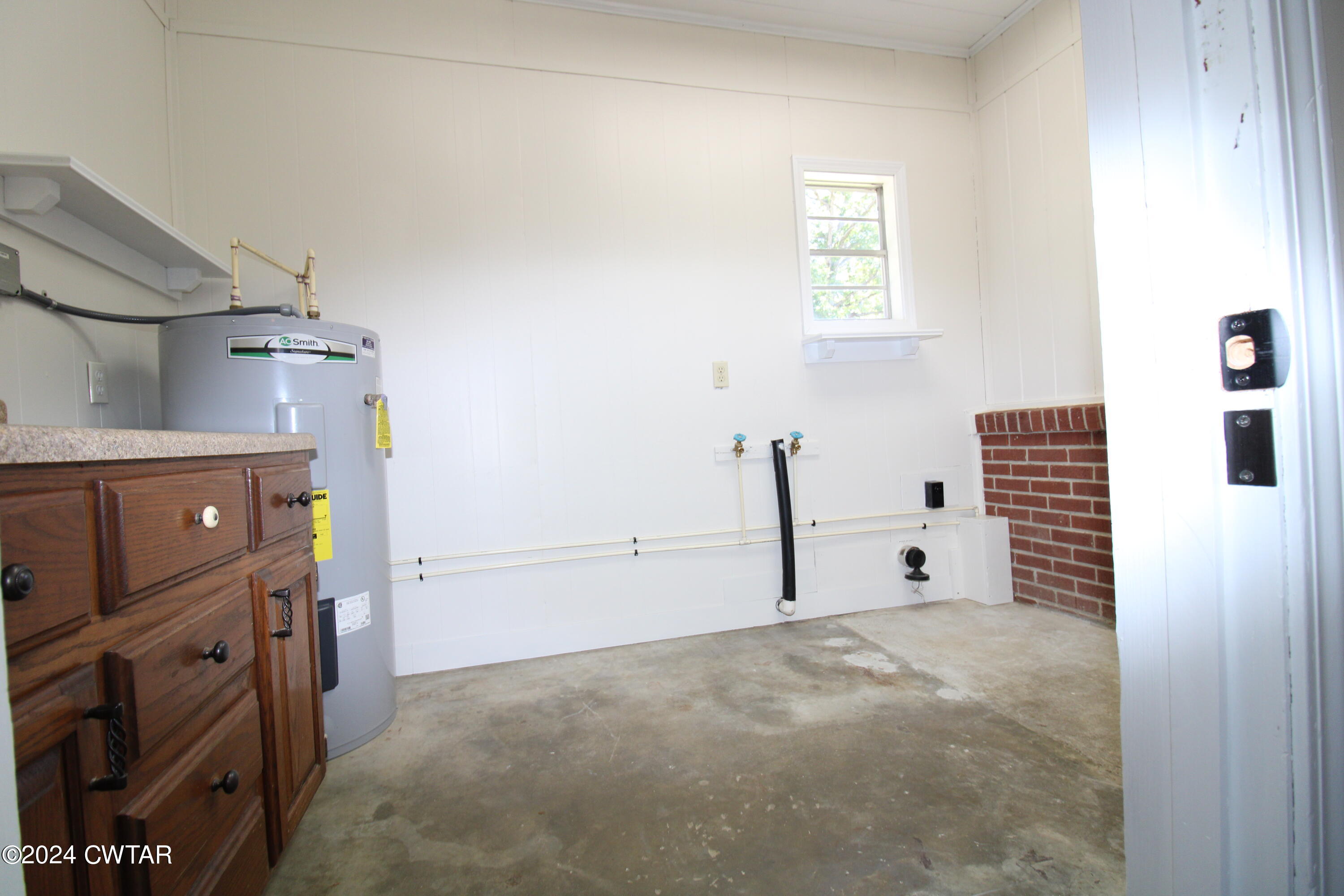 465 Crucifer Road Huron, TN 38345 - Photo 11 of 15 a view of an empty room