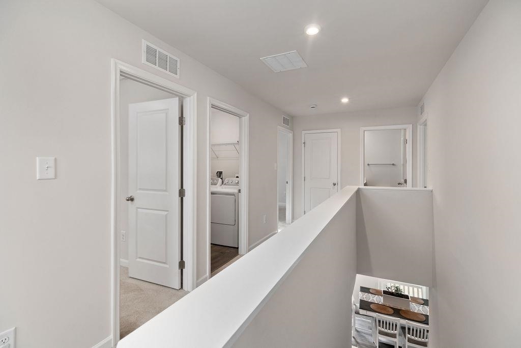 124 Walsh Lane Waynesboro, VA 22980 - Photo 19 of 42 a view of hallway