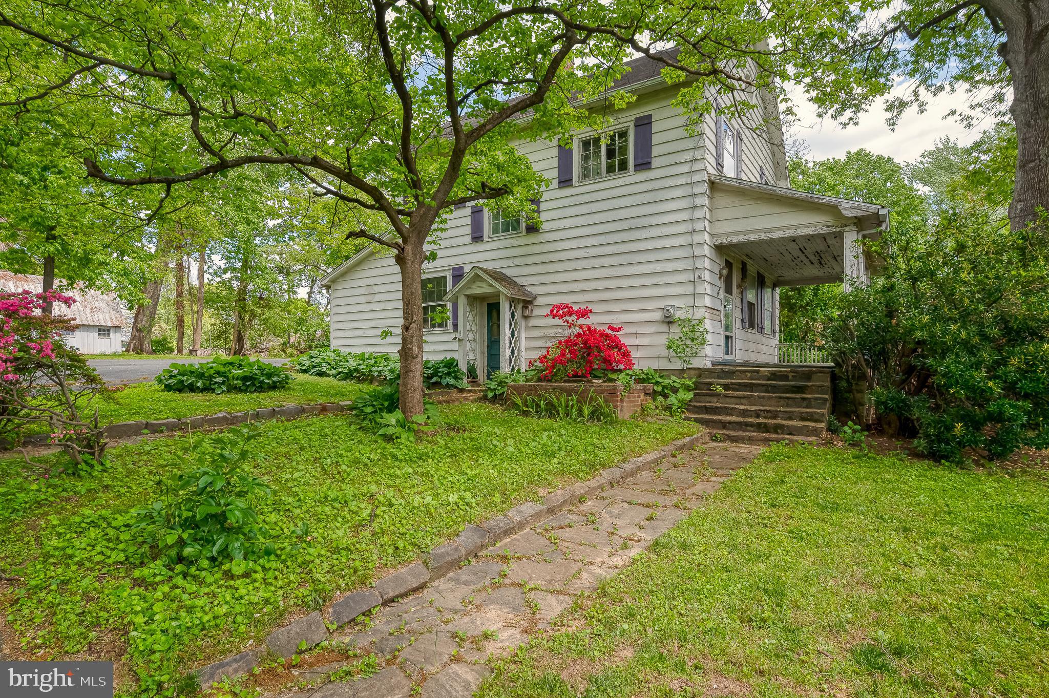 2911 Nelson Lane Fallston, MD 21047 - Photo 66 of 85 a front view of house with yard and green space
