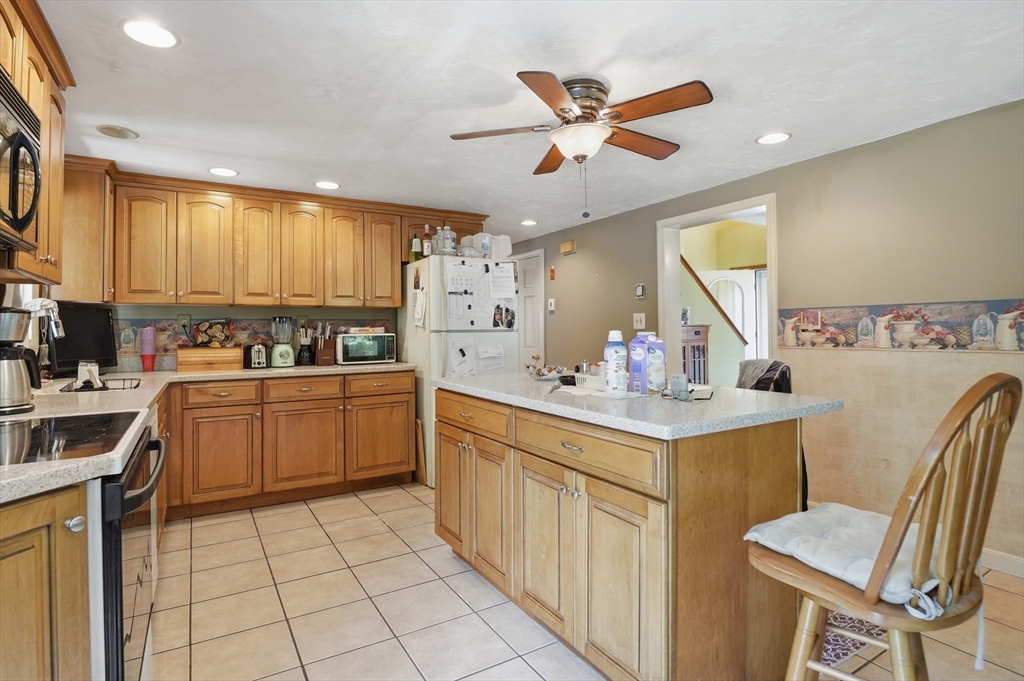 144 Airport Road Gardner, MA 01440 - Photo 7 of 33 Gallery Image 7