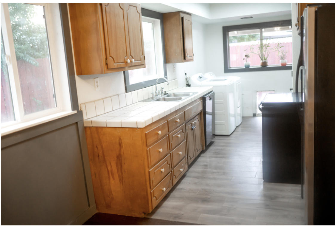 2637 Tremonto Road Anderson, CA 96007 - Photo 8 of 22 FD34512F-71C4-4268-9B4C-EC96C32840C0