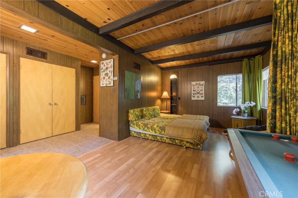271 Fremont Road Lake Arrowhead, CA 92352 - Photo 27 of 34 Studio w/separate entrance