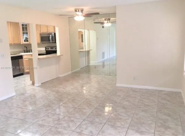 $1,600 | 5930 Whispering Pine Way, Unit C1, Lake Worth, FL 33463