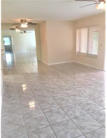 $1,600 | 5930 Whispering Pine Way, Unit C1, Lake Worth, FL 33463
