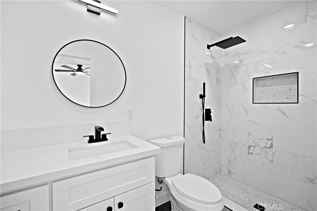 527 West 10th Street Perris, CA 92570 - Photo 37 of 62
