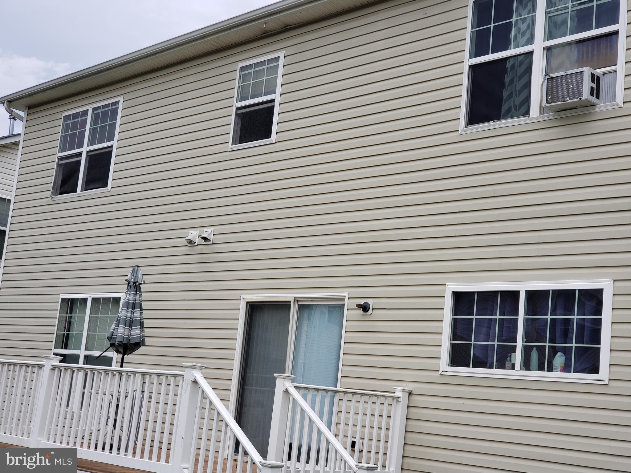 7507 Roxy Drive Baltimore, MD 21244 - Photo 1 of 21 Exterior Rear