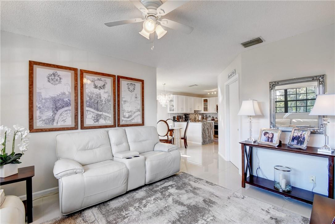 6746 Montego Bay Boulevard, Unit D Boca Raton, FL 33433 - Photo 15 of 39 Photo 15