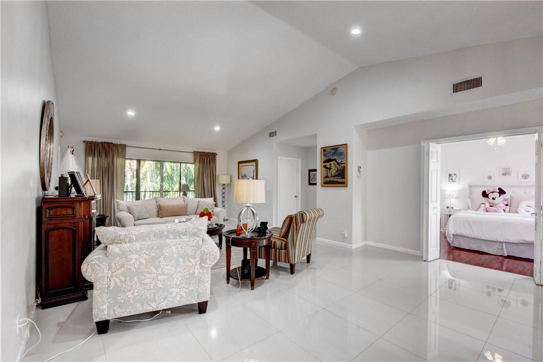 6746 Montego Bay Boulevard, Unit D Boca Raton, FL 33433 - Photo 25 of 39 Photo 25