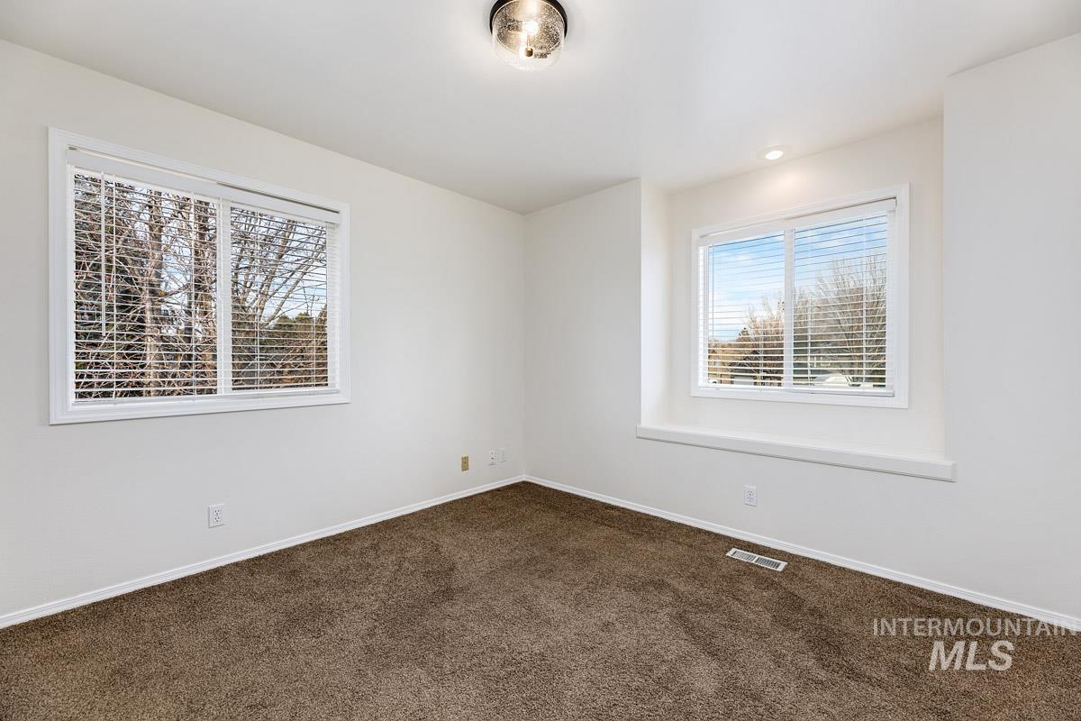 992 North Pinnacle Way Eagle, ID 83616 - Photo 18 of 41