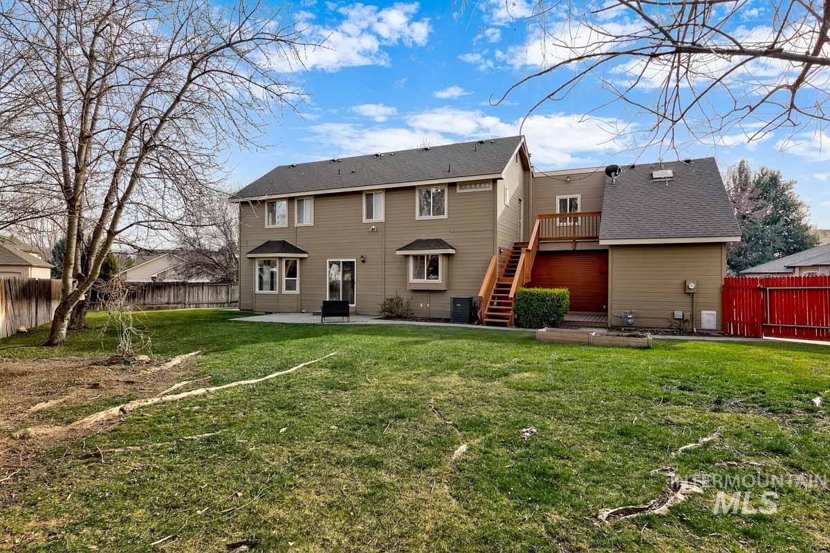 992 North Pinnacle Way Eagle, ID 83616 - Photo 33 of 41