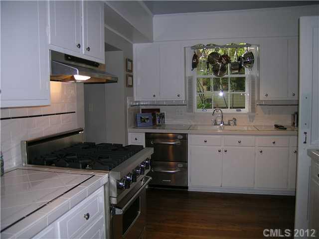 1648 Providence Road Charlotte, NC 28207 - Photo 10 of 14 Gallery Image 10