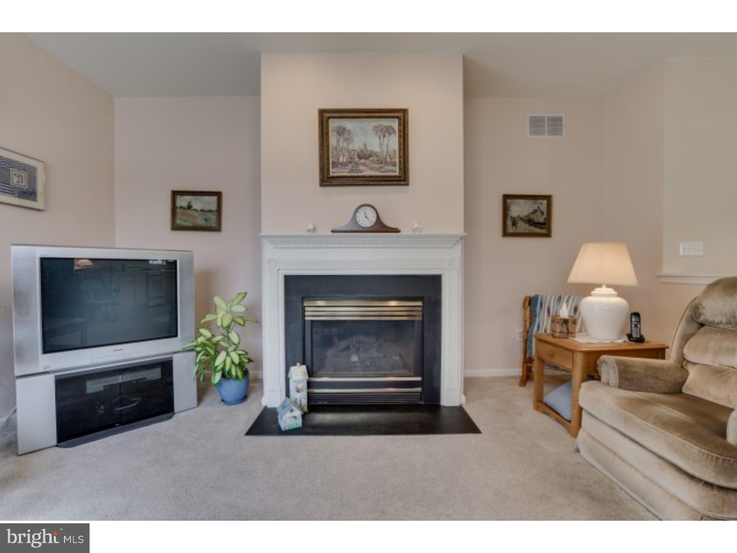 1 Stanford Road East Pennington, NJ 08534 - Photo 12 of 25 Family Room