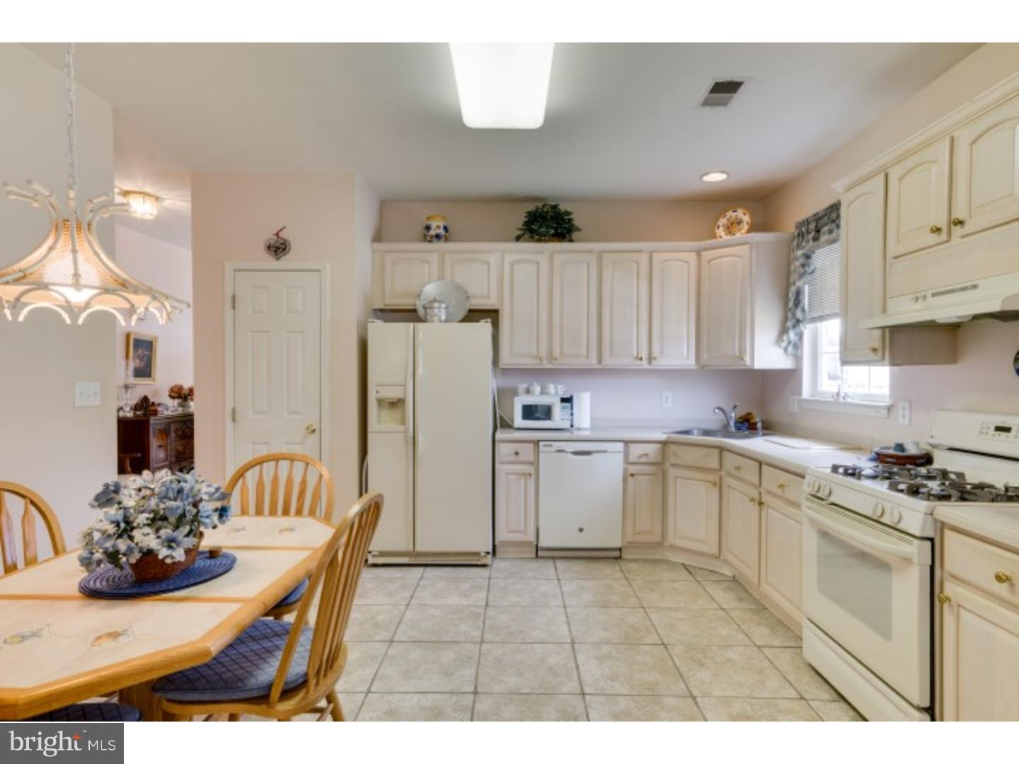 1 Stanford Road East Pennington, NJ 08534 - Photo 8 of 25 Kitchen