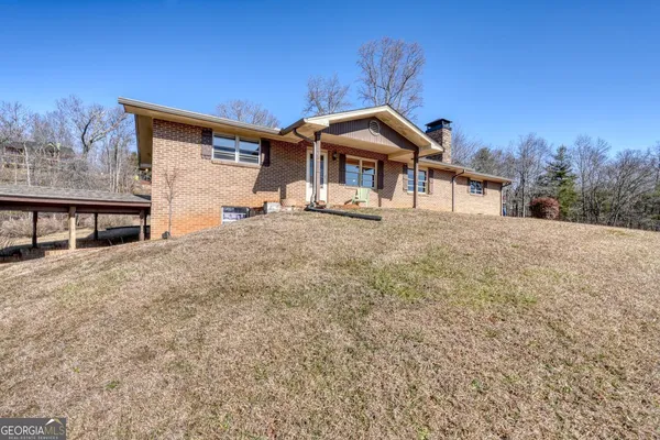 $395,000 | 85 Chatuge Shores Circle, Hayesville, NC 28904